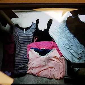 Medium clothes bundle